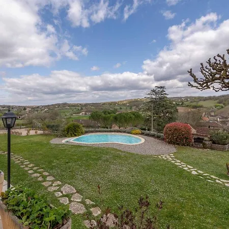 Holiday home L Oustal, 4 Etoiles Piscine Privee Crayssac